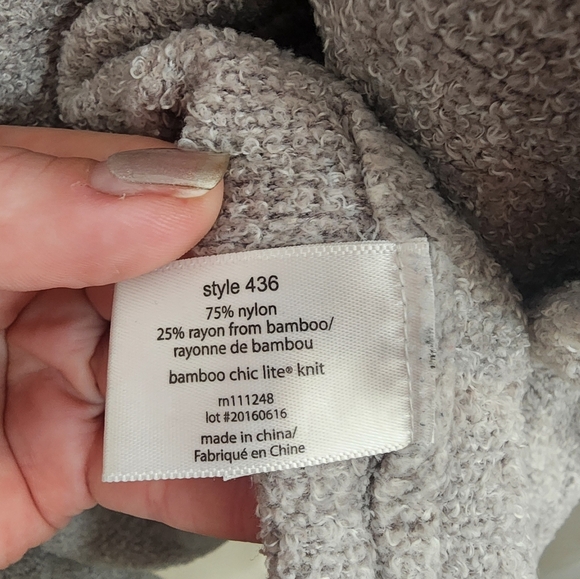 Barefoot Dreams Gray Open Cardigan Size S/M - Picture 3 of 5